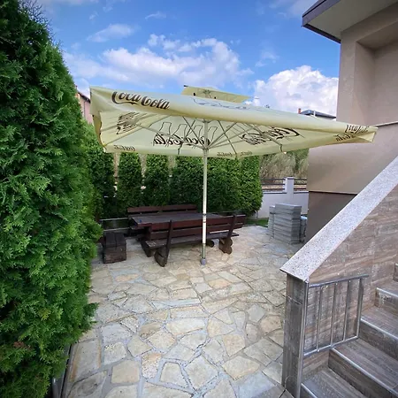 Sunrise With Swimming Pool Villa Sarajevo